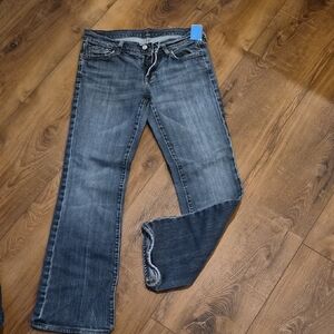 Women's Straight Leg. Size 28